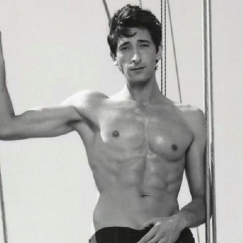 Adrien-Brody-shirtless-2.jpg