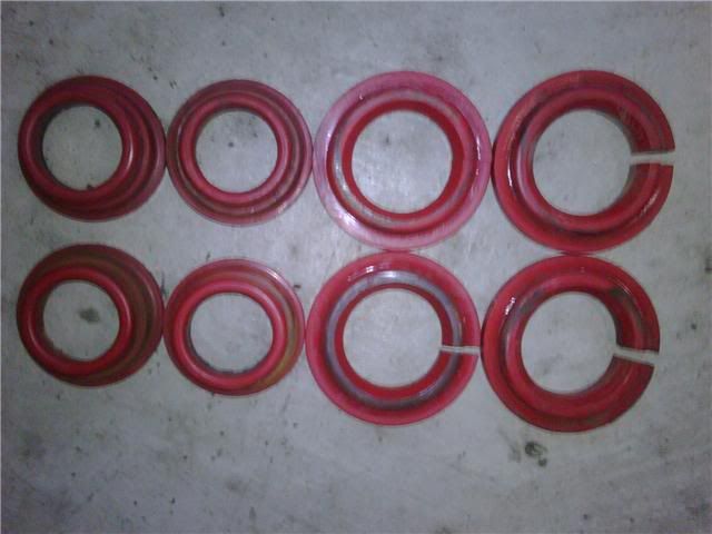 http://i279.photobucket.com/albums/kk121/zenkiS14-5/SubFrameBushings.jpg