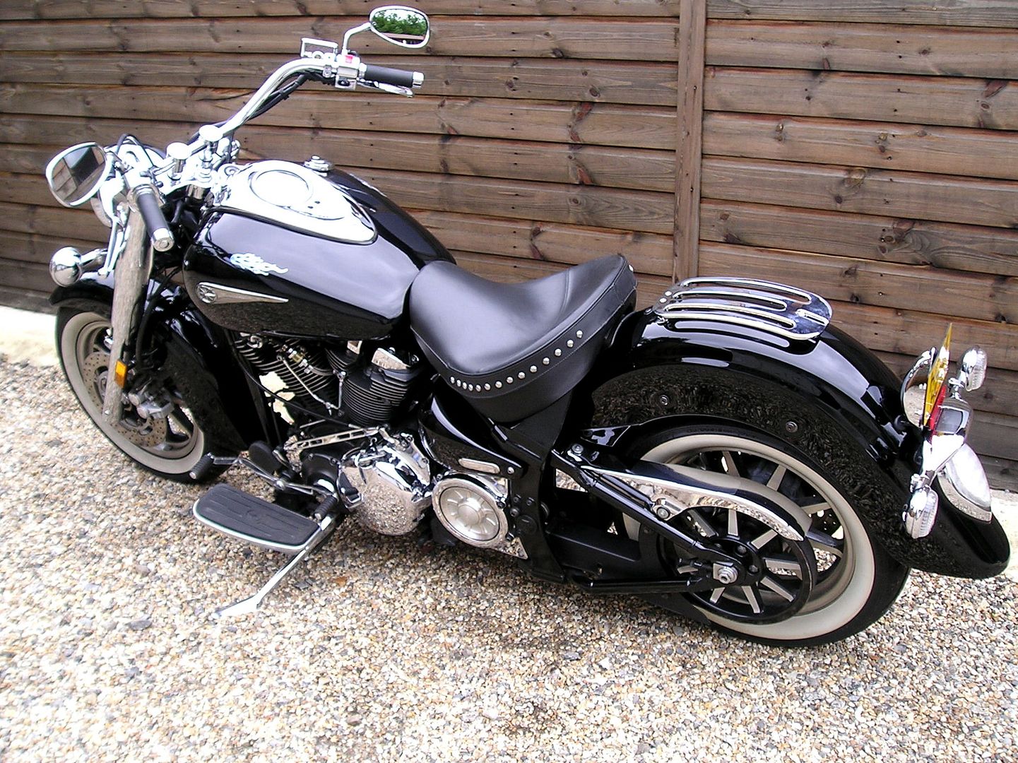 xv 1700 roadstar