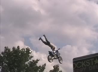 Obrázok “http://i279.photobucket.com/albums/kk134/jameswelborn/fmx/7fd544a7.jpg” sa nedá zobraziť, pretože obsahuje chyby.