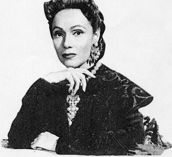 Dolores Del Rio - Picture Gallery