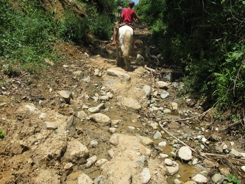 BaiguateWaterfall14.jpg