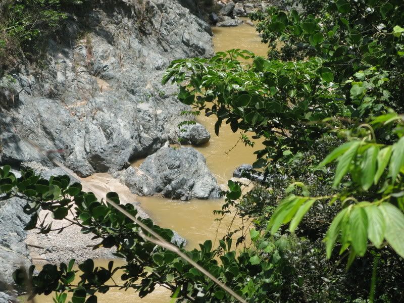 BaiguateWaterfall17.jpg