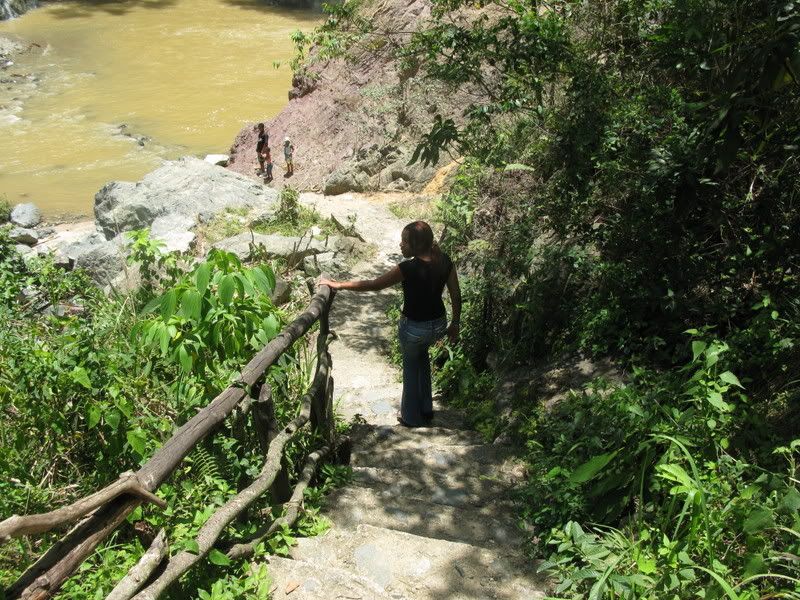 BaiguateWaterfall20.jpg