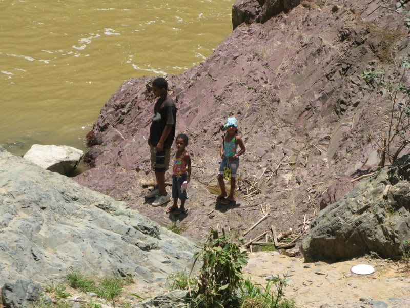 BaiguateWaterfall21.jpg