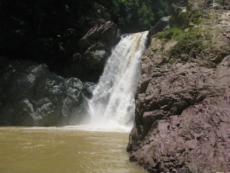 BaiguateWaterfall23.jpg