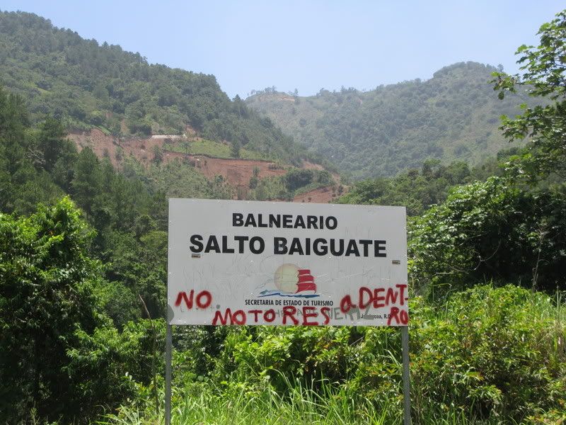 BaiguateWaterfall30.jpg