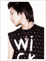 تقـــرير فرقــــة SHINee
