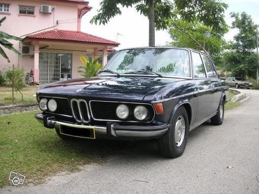 BMW3-0S1974DarkBlue.jpg