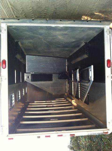  photo backoftrailer_zps90eb81ec.jpg