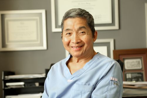 hair-transplant-surgeon-Jerry-wong-of-Hasson-and-wong_zpsbm7fhbxf