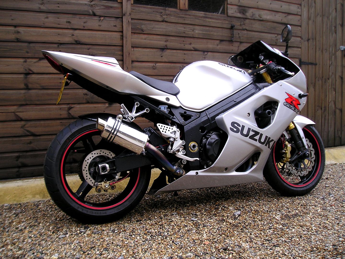 Suzuki gsxr 1000 k4