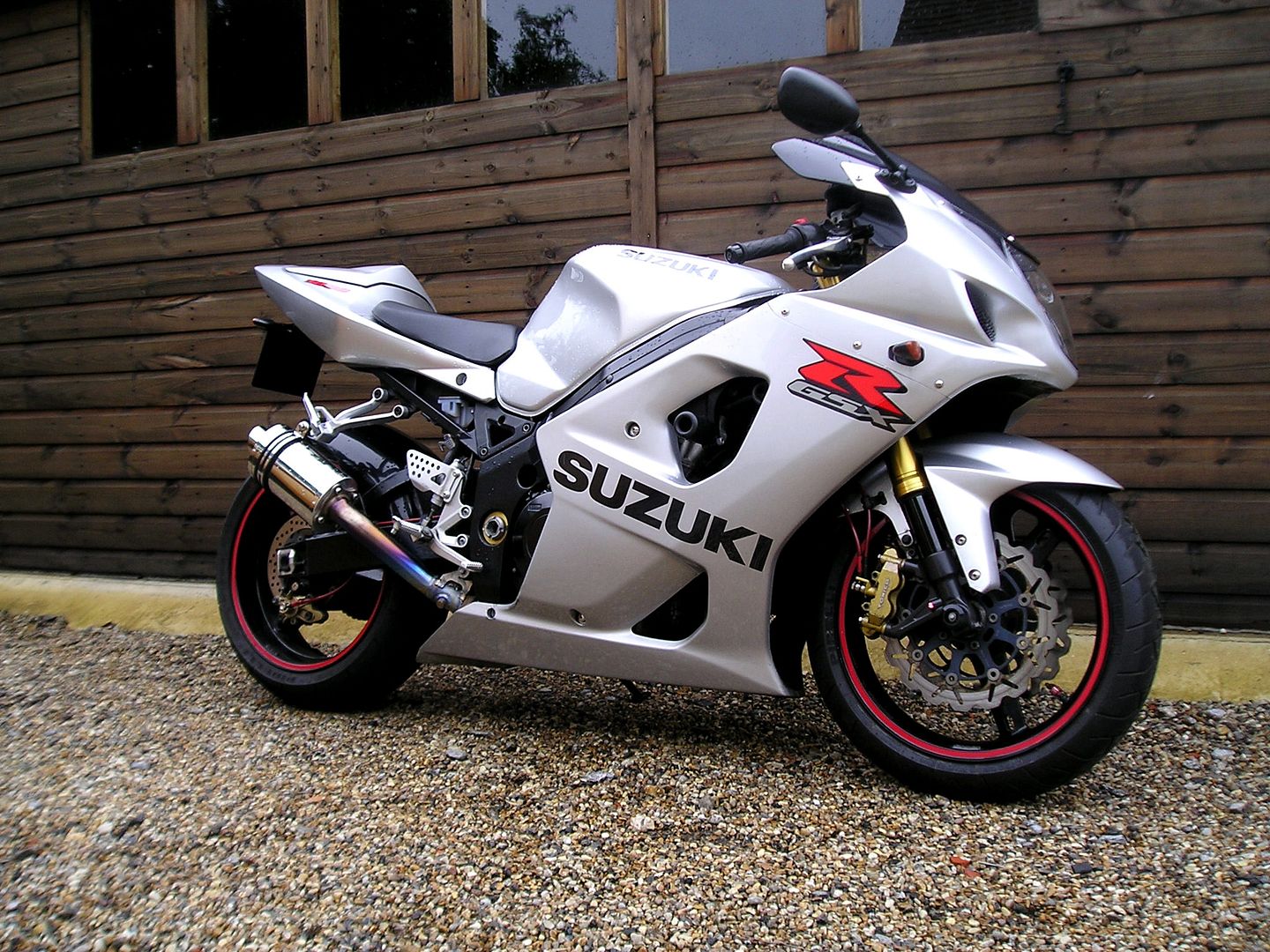 £ SOLD, Suzuki GSXR 1000 K3/K4 (Rare in Silver, 17000 miles, Nice options) 2005 05 Reg £ SOLD, Suzuki GSXR 1000 K3/K4 (Rare in Silver, 17000 miles, Nice options) 2005 05 Reg