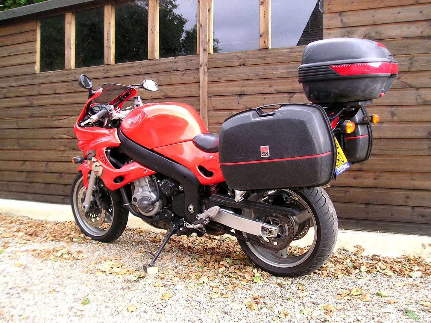 2001 triumph sprint rs 955i