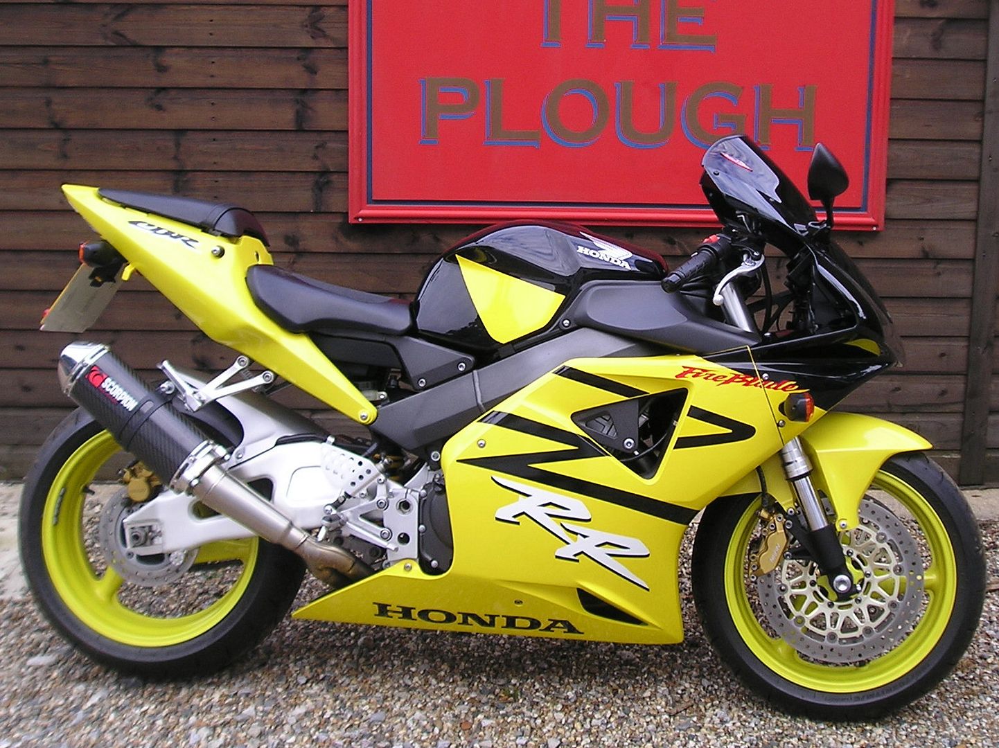 SOLD, Honda CBR900RR-3 954 Fireblade (2 owners, 2600 miles) 2003