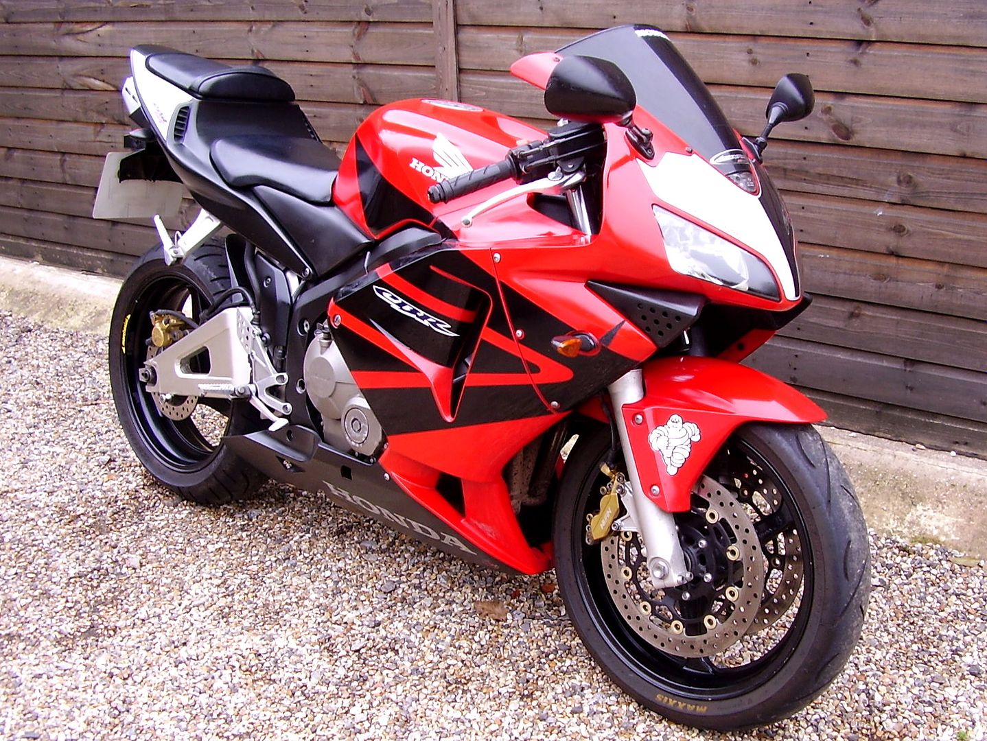 Honda cbr600rr 2004 характеристики