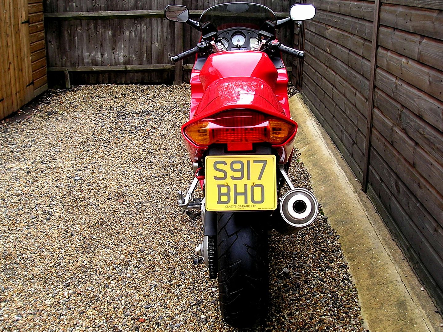  photo p1010001_zpsl2wajr01.jpg