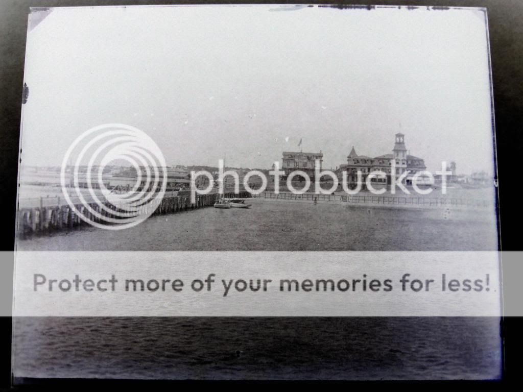  photo AlfredPageglassplatenegatives050.jpg